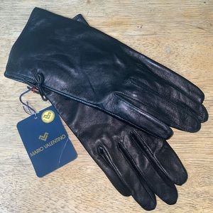 NWT MARIO VALENTINO Women’s Black Lambskin Leather Gloves 21cm / Sm-Med